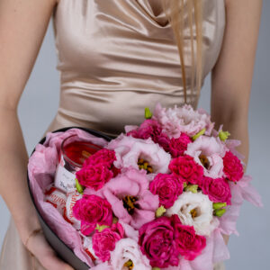 Wieczorne Uczucia – czarny flowerbox serce